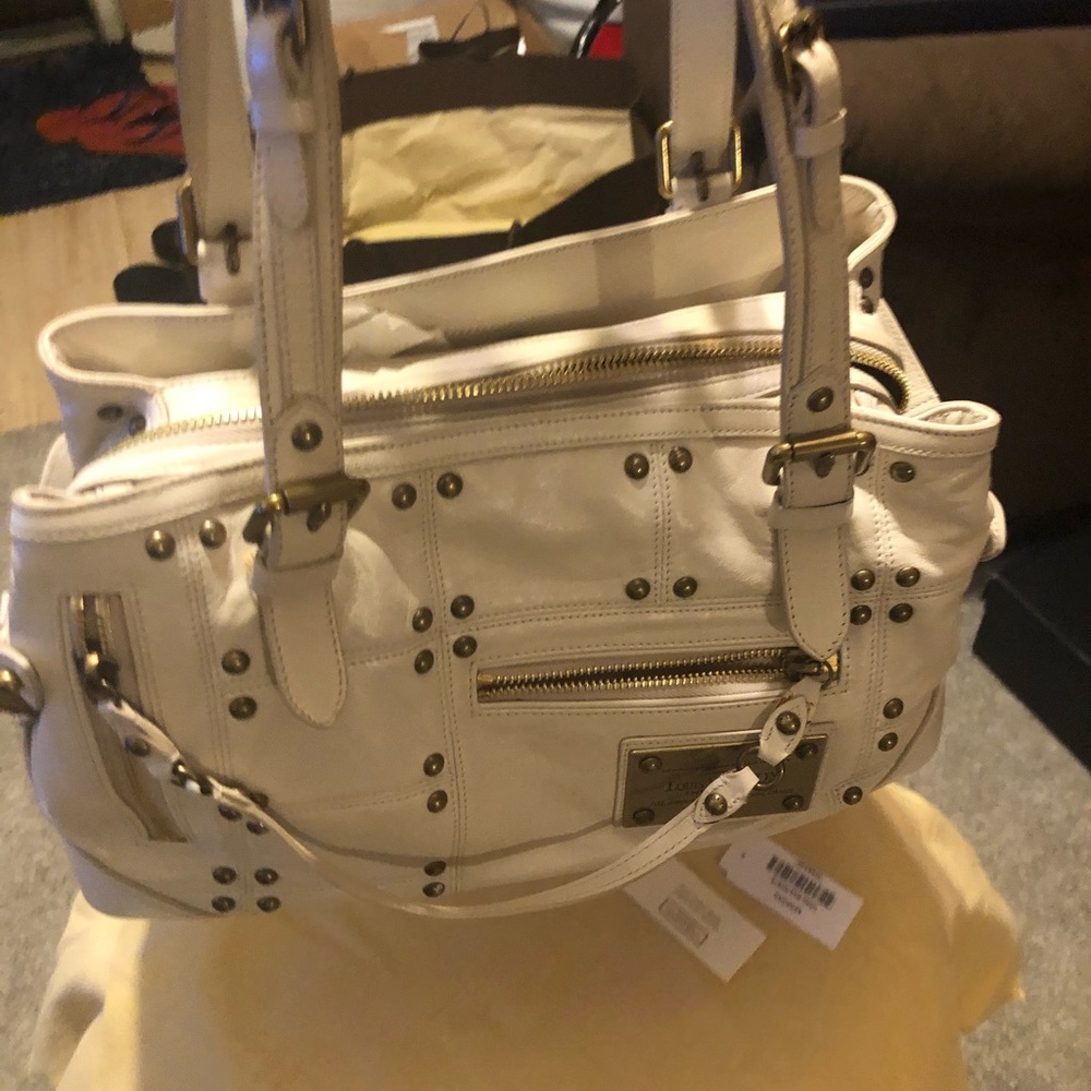 Louis Vuitton Vintage Rivete cream handbag